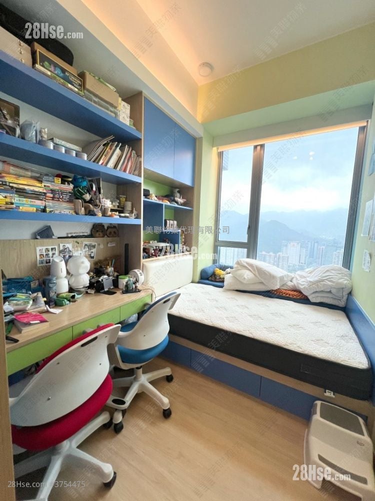 御龍山 售盤 4 房 , 4 浴室 1,555 平方呎