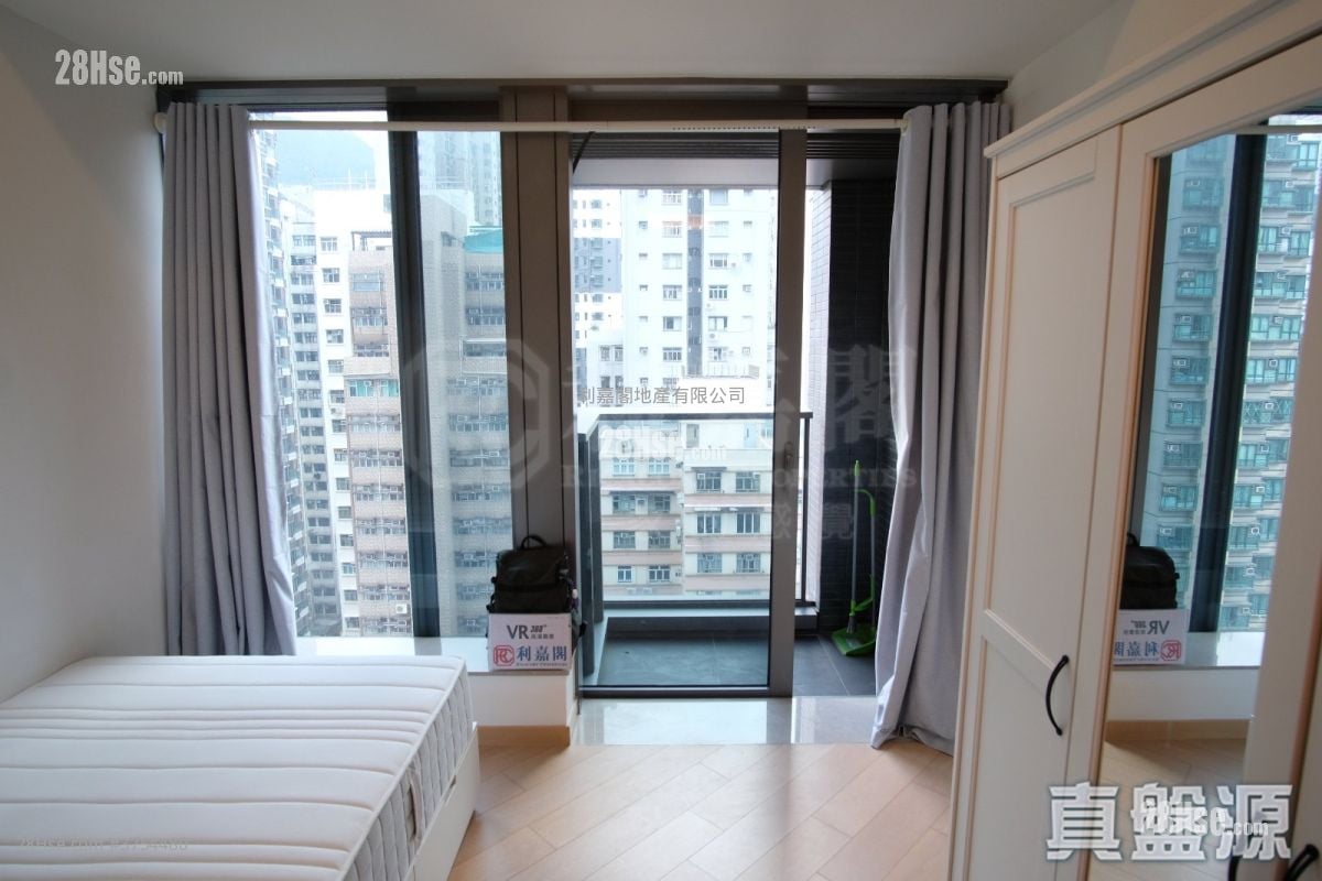 Novum West Sell 1 Bathroom 195 ft²