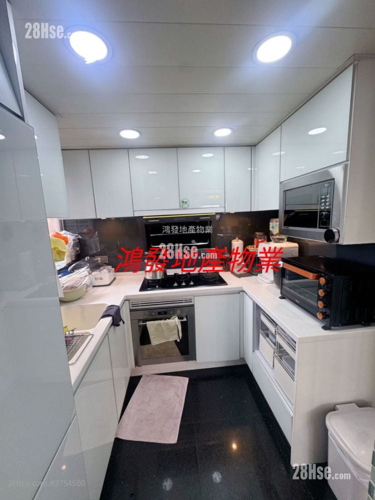 郝德杰山 售盘 4 房 , 3 浴室 1,529 平方尺