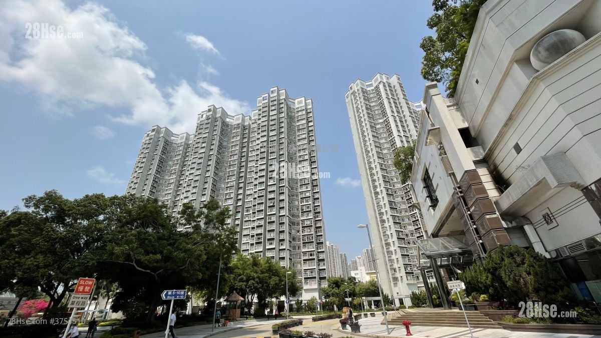 嘉湖山庄 售盘 3 房 633 平方尺