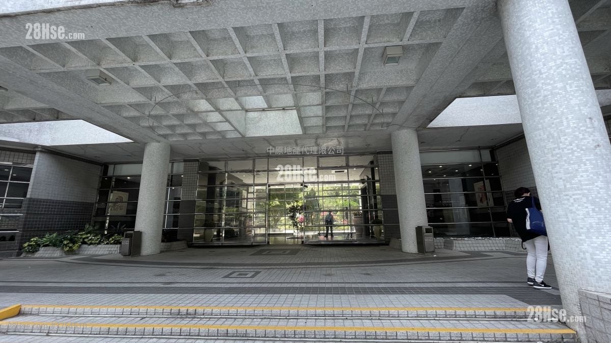 嘉湖山庄 售盘 3 房 633 平方尺