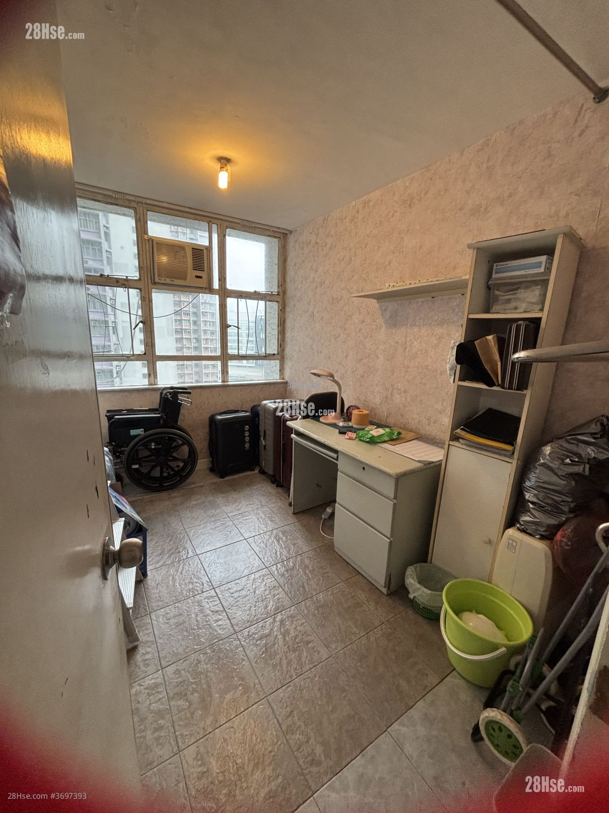 裕明苑 售盘 3 房 , 2 浴室