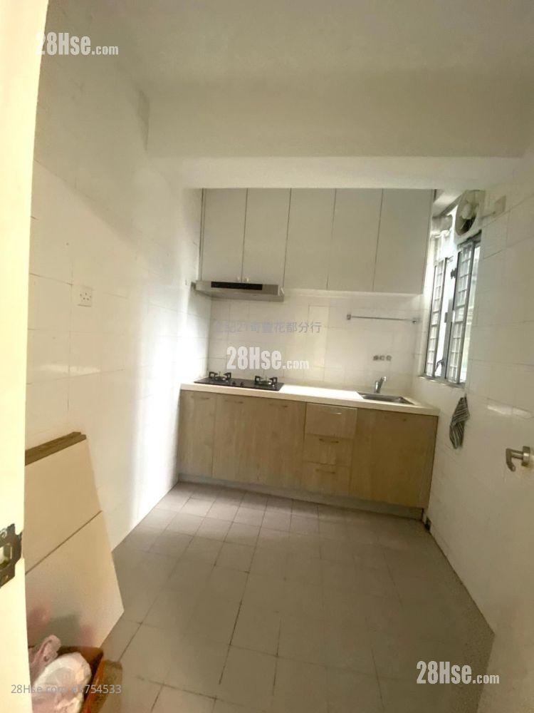 欣翠花園 售盤 3 房 , 2 浴室 608 平方呎