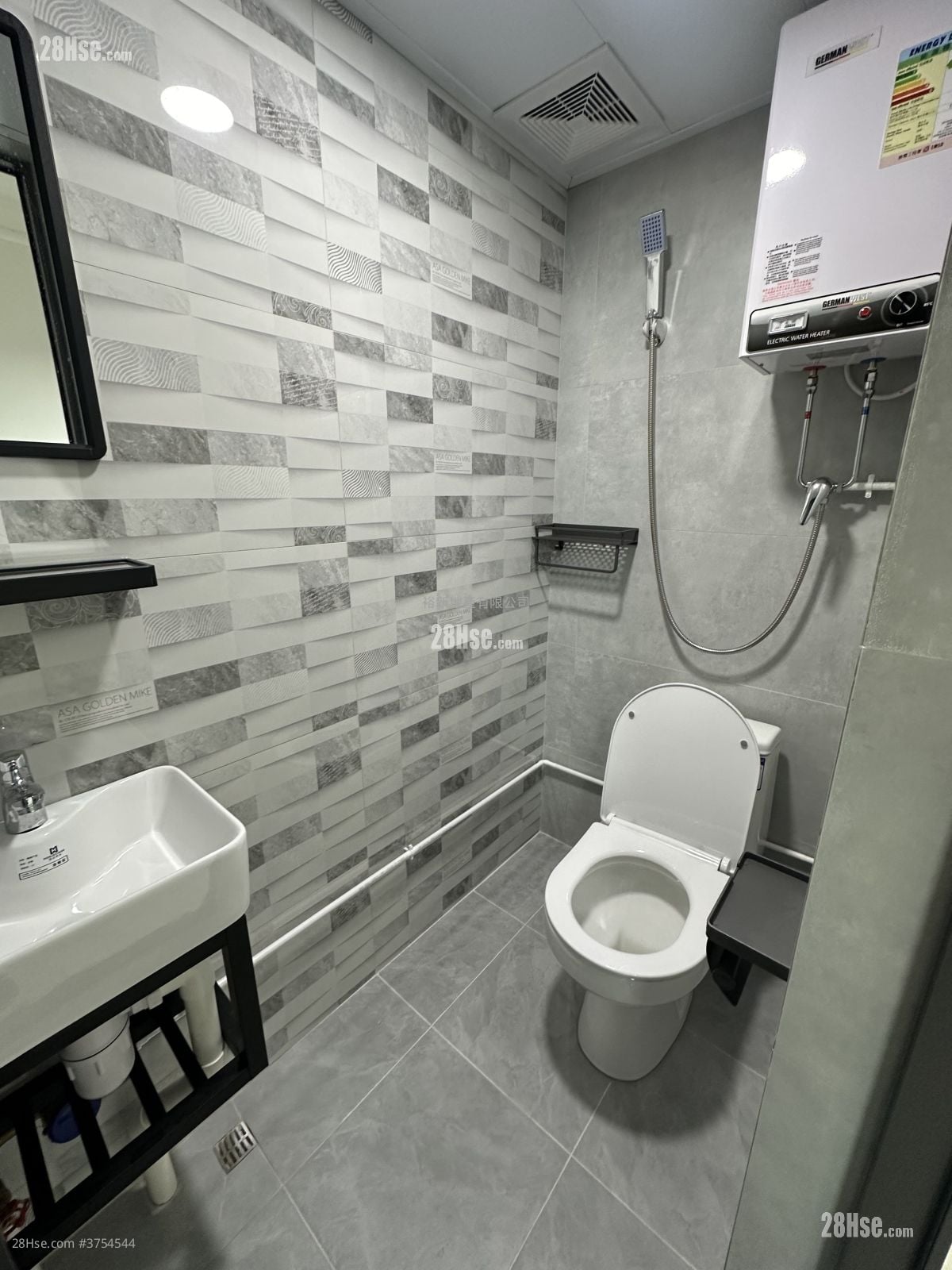 美聯工業大廈 租盤 1 廁所