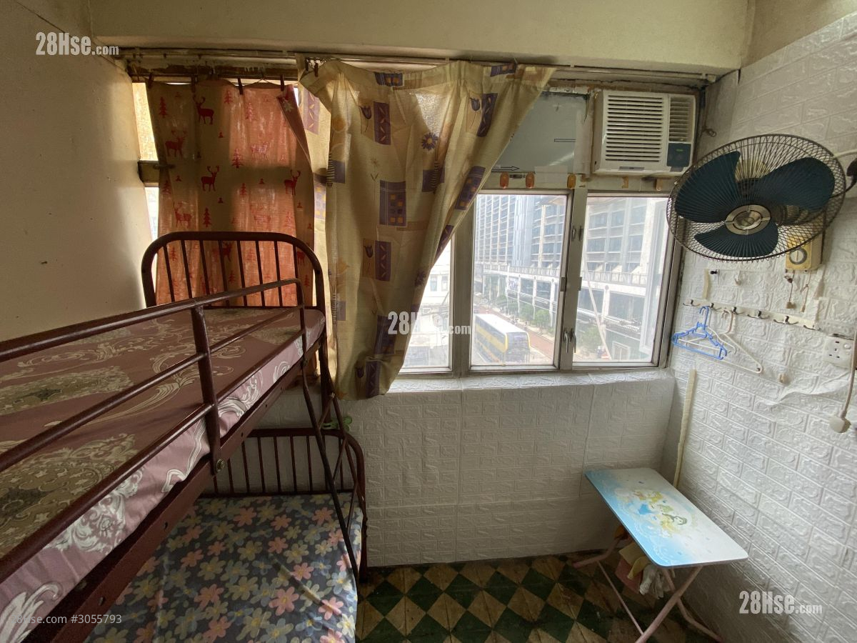 九龙城道208号 租盤 80 平方呎