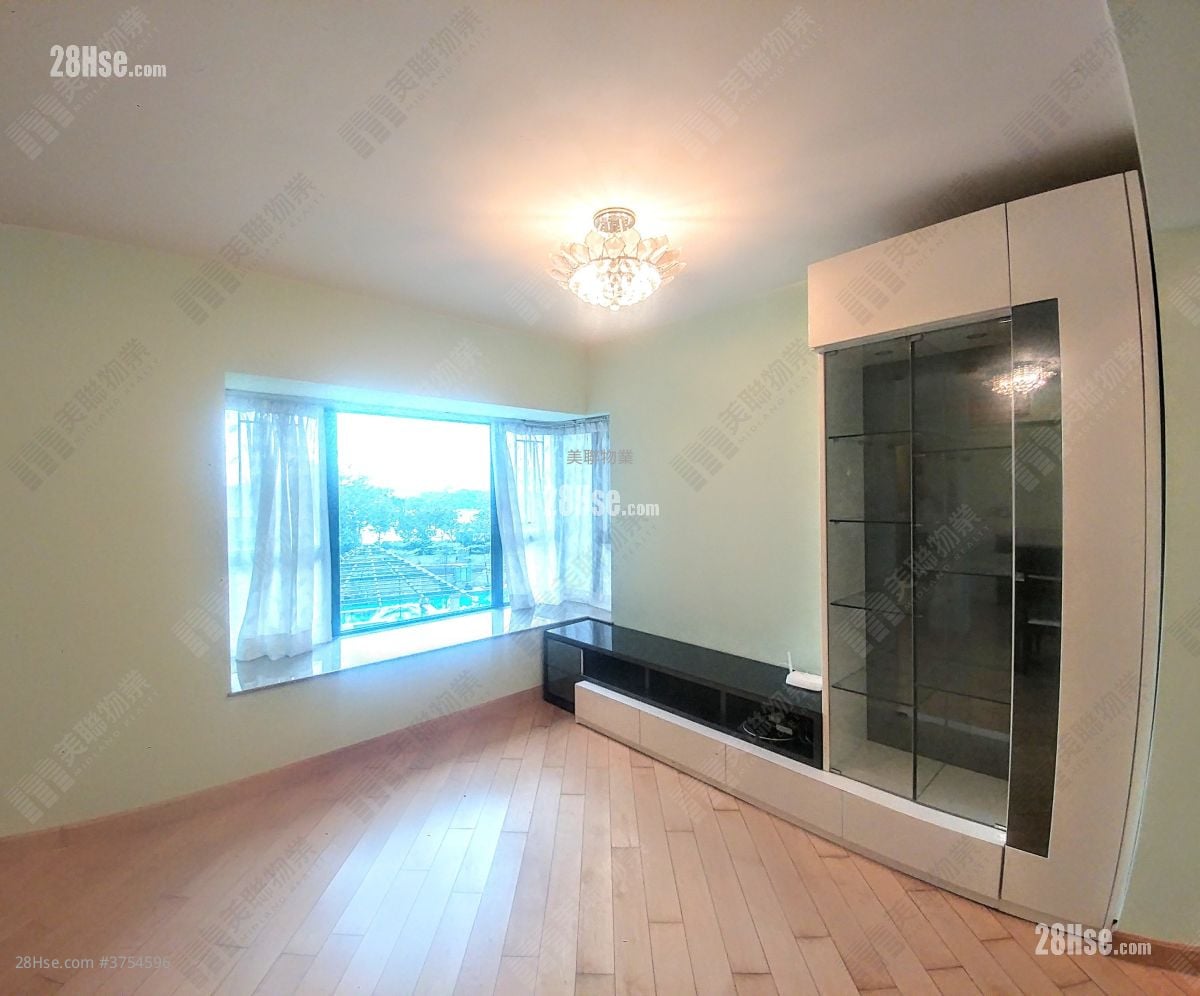 The Long Beach Sell 3 Bedrooms 762 ft²