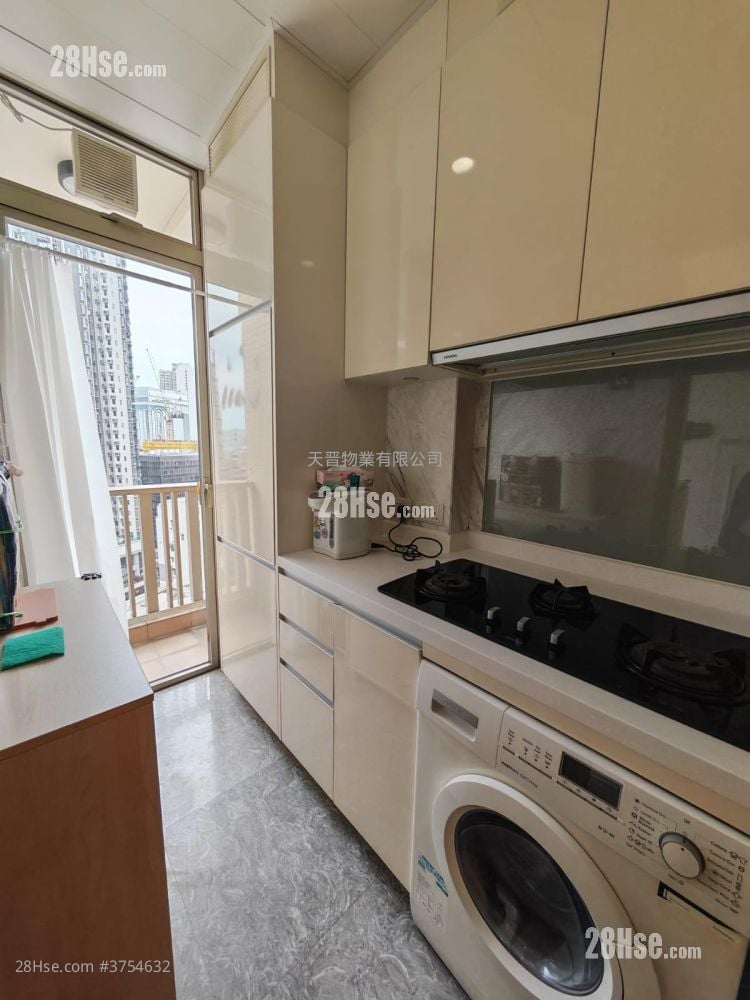 Star Ruby Sell Studio , 1 Bathroom 321 ft²