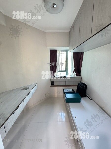 Laguna Verde Sell 3 Bedrooms 755 ft²