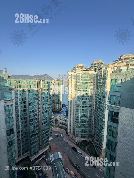 Laguna Verde Sell 3 Bedrooms 755 ft²