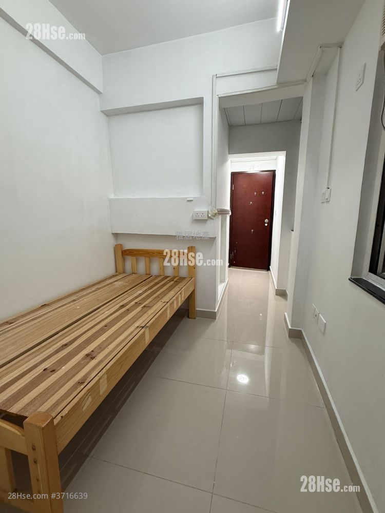 唐樓 租盤 開放式間隔 , 1 浴室 100 平方呎