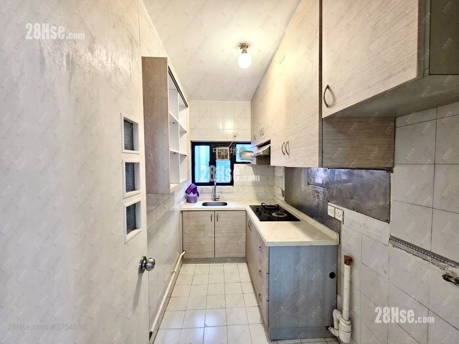 香港黃金海岸 售盤 3 房 , 1 浴室 685 平方呎