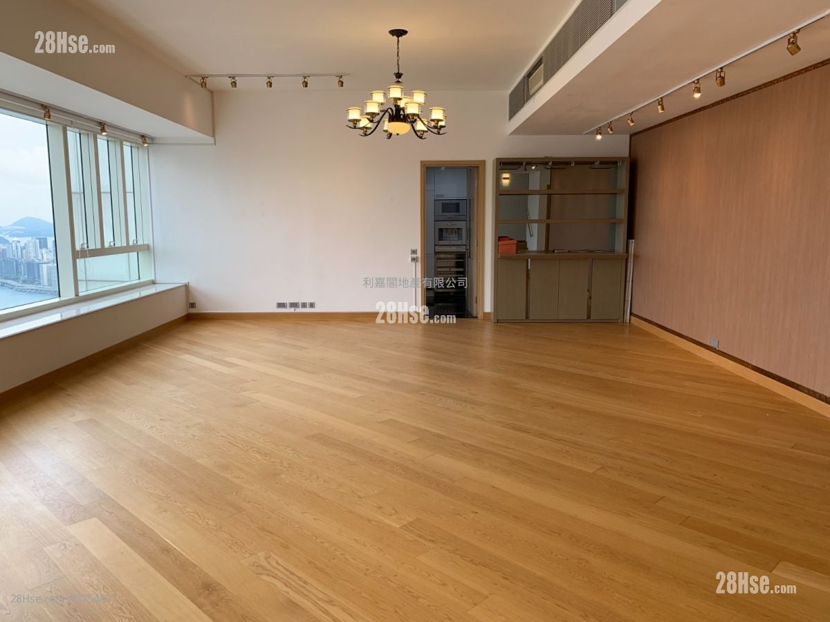 The Masterpiece Sell 3 Bedrooms , 3 Bathrooms 2,310 ft²