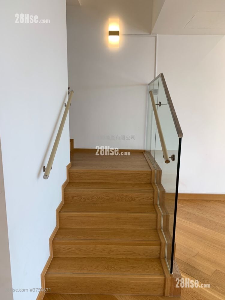 The Masterpiece Sell 3 Bedrooms , 3 Bathrooms 2,310 ft²