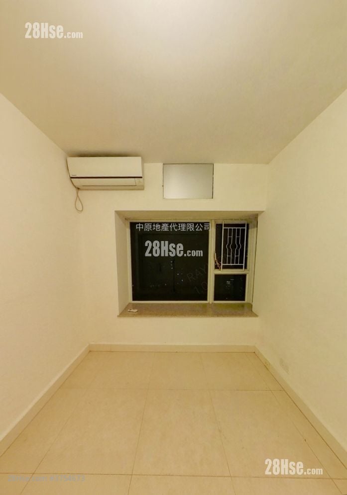 栢慧豪园 售盘 5+ 房 , 2 浴室 832 平方尺