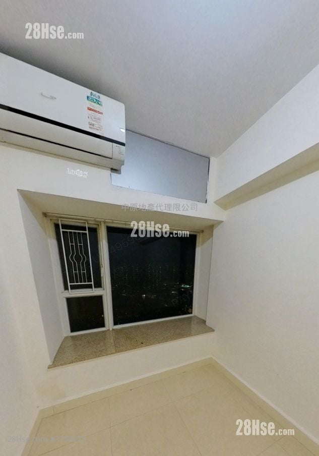 栢慧豪园 售盘 5+ 房 , 2 浴室 832 平方尺