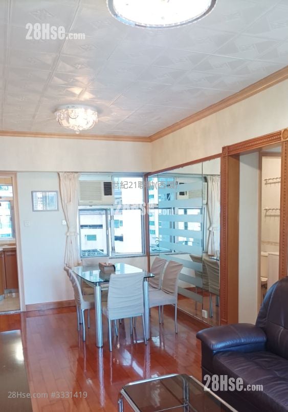 萬翠花園 售盤 3 房 , 1 浴室 537 平方呎