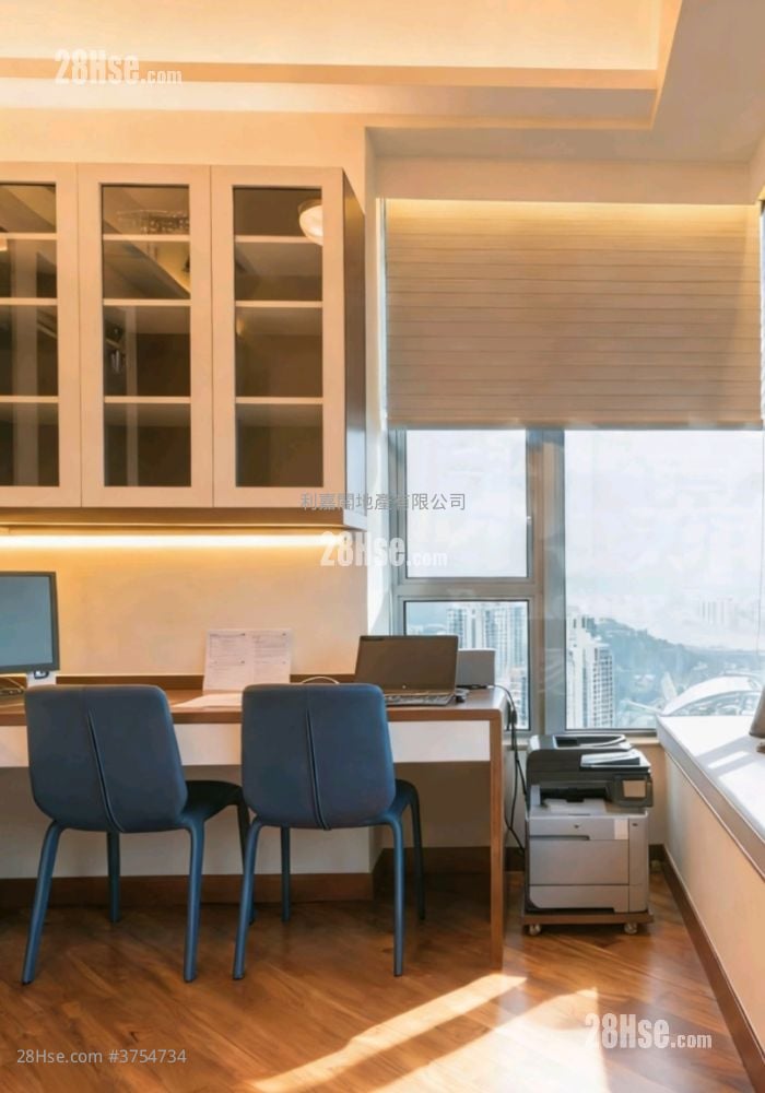 御龍山 售盤 5+ 房 , 3 浴室 1,555 平方呎