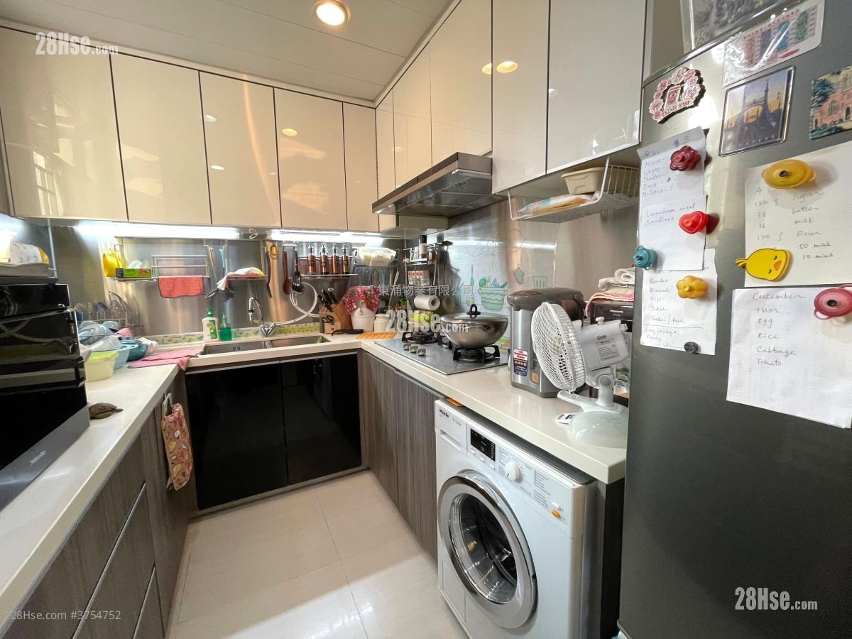 東堤灣畔 售盤 4 房 , 2 浴室 1,251 平方呎