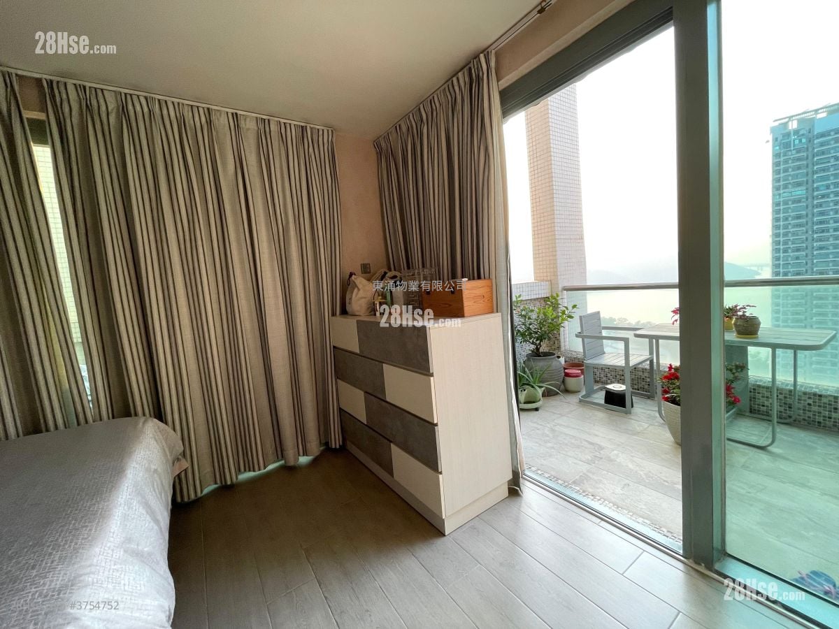 東堤灣畔 售盤 4 房 , 2 浴室 1,251 平方呎