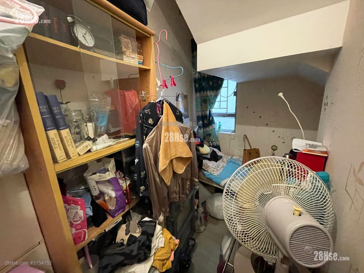 東堤灣畔 售盤 4 房 , 2 浴室 1,251 平方呎