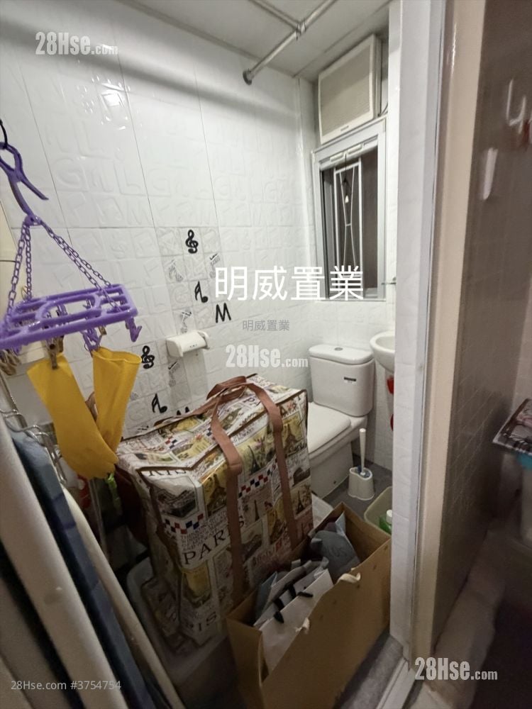 翠园大楼 售盘 5+ 房 512 平方尺