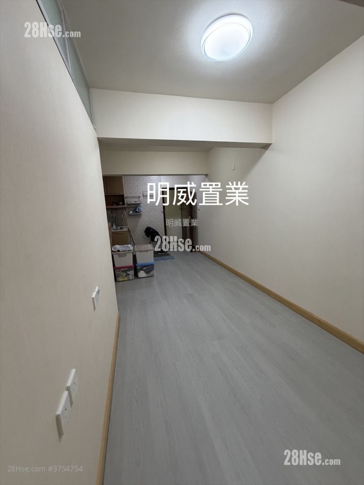 翠园大楼 售盘 5+ 房 512 平方尺