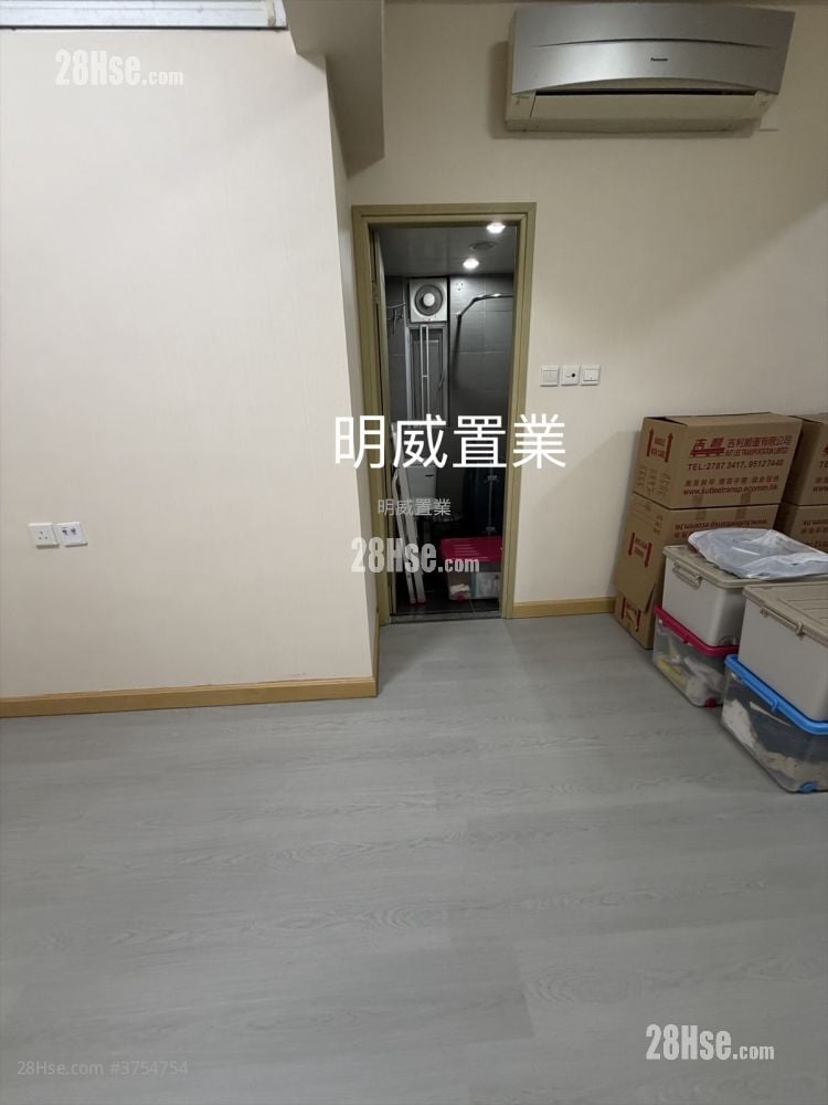 翠园大楼 售盘 5+ 房 512 平方尺