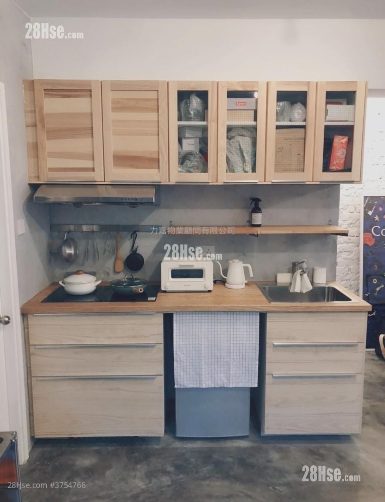 单幢楼房 售盘 1 房 , 1 浴室 436 平方尺