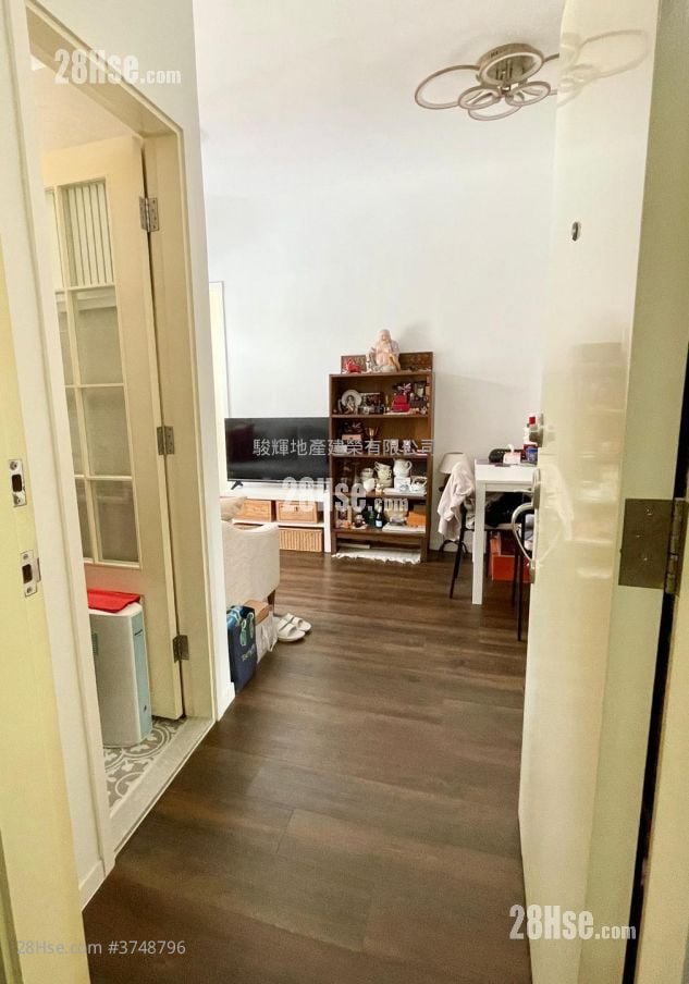 广利楼 售盘 1 房 , 1 浴室 268 平方尺