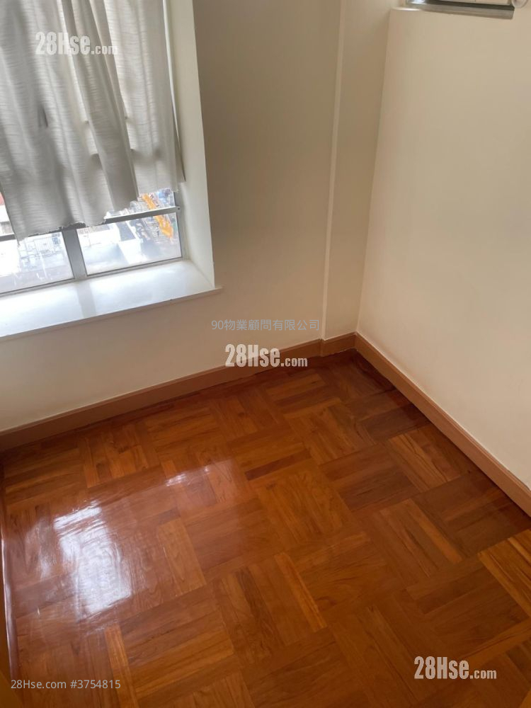 顺泰大厦 售盘 293 平方尺