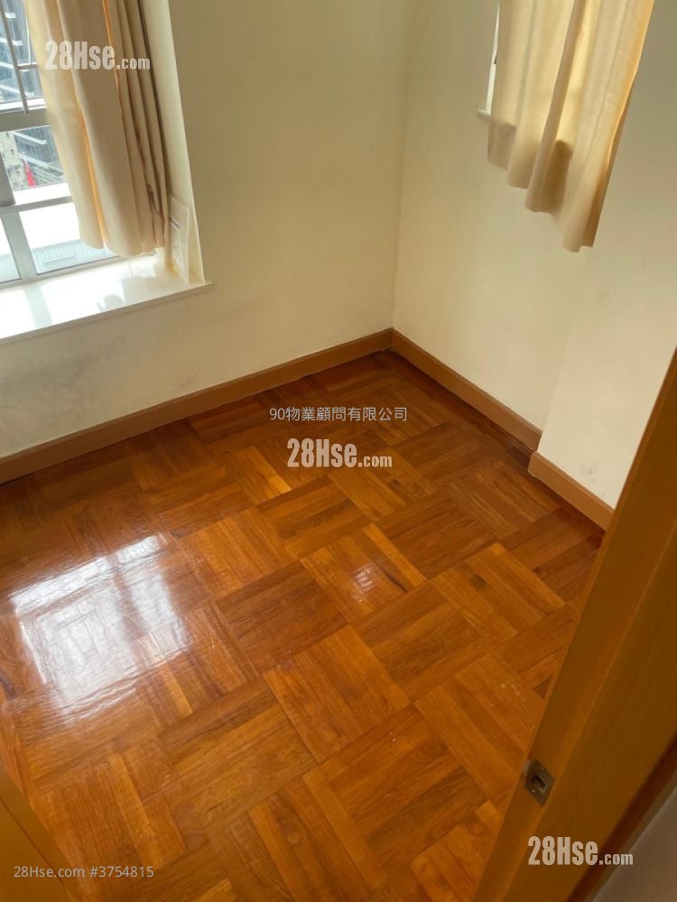 顺泰大厦 售盘 293 平方尺