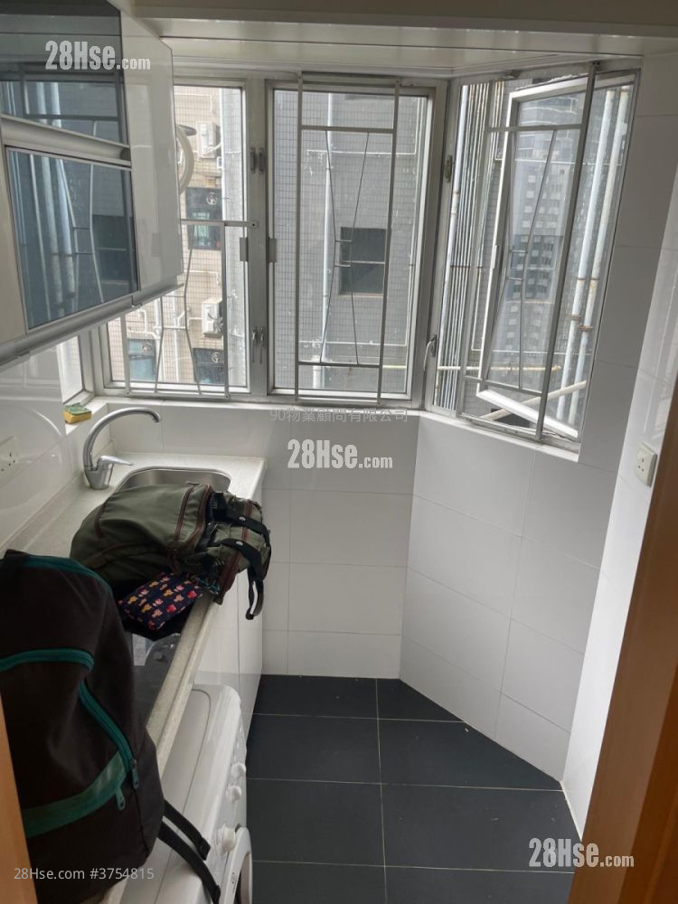 顺泰大厦 售盘 293 平方尺