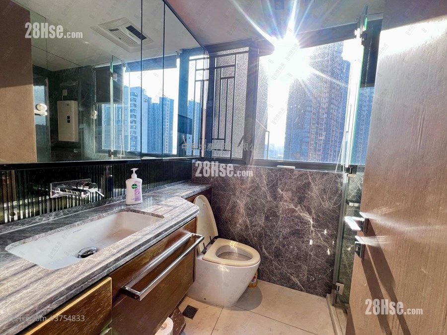 迎海 售盘 3 房 811 平方尺