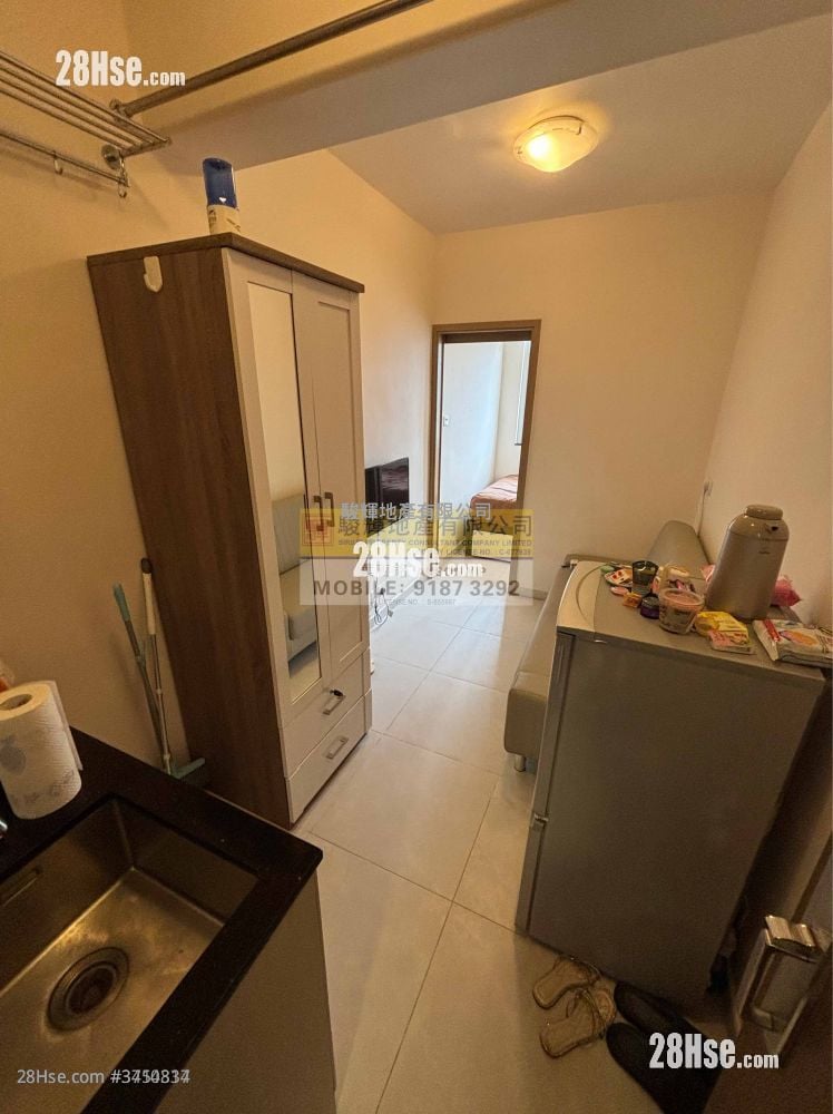 Wah Tak Building Sell 1 Bedroom , 1 Bathroom 189 ft²