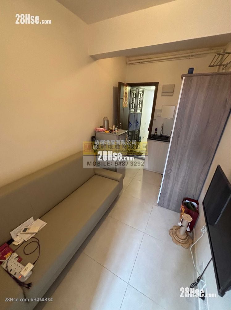 Wah Tak Building Sell 1 Bedroom , 1 Bathroom 189 ft²