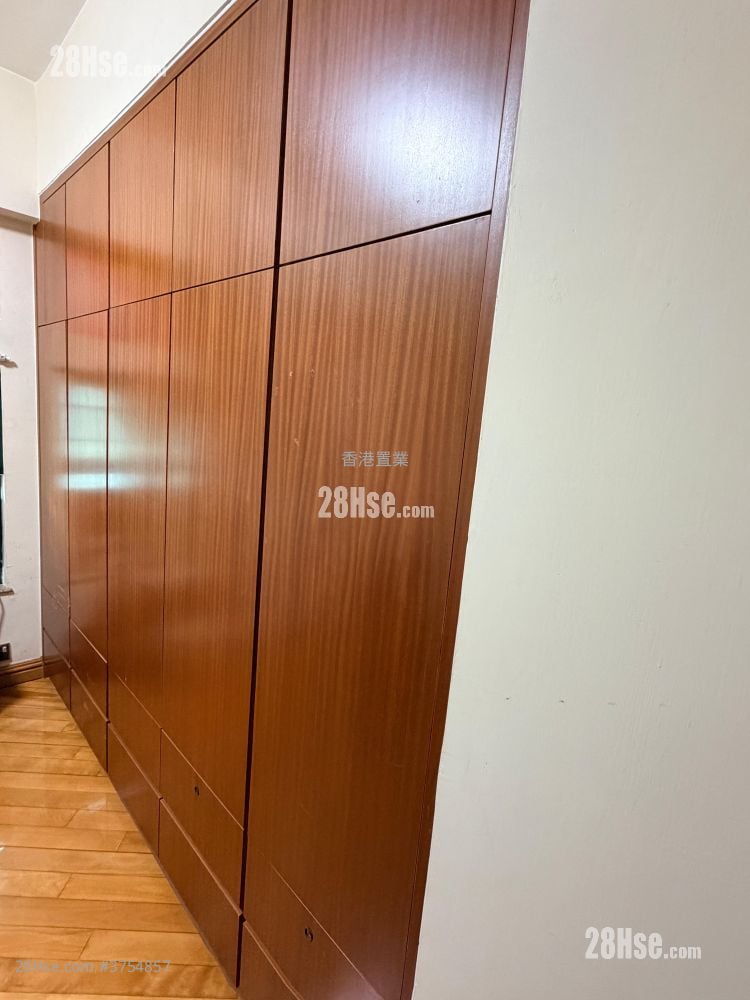 Grand Del Sol Sell 3 Bedrooms , 1 Bathroom 748 ft²