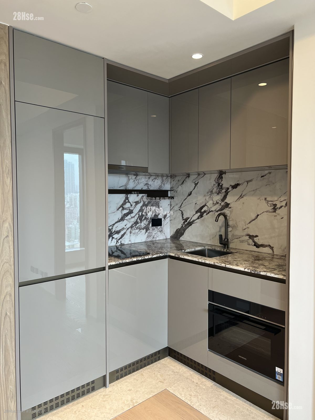 高臨 租盤 2 房 , 1 浴室 382 平方呎