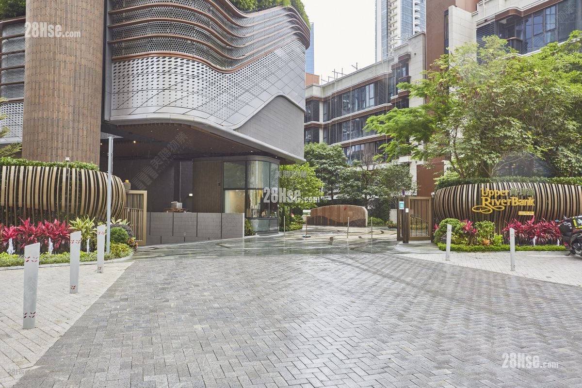 Upper River Bank Sell 2 Bedrooms , 1 Bathroom 466 ft²