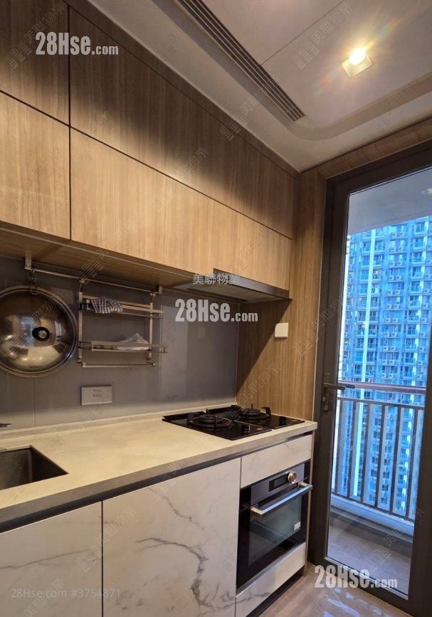 Upper River Bank Sell 2 Bedrooms , 1 Bathroom 466 ft²