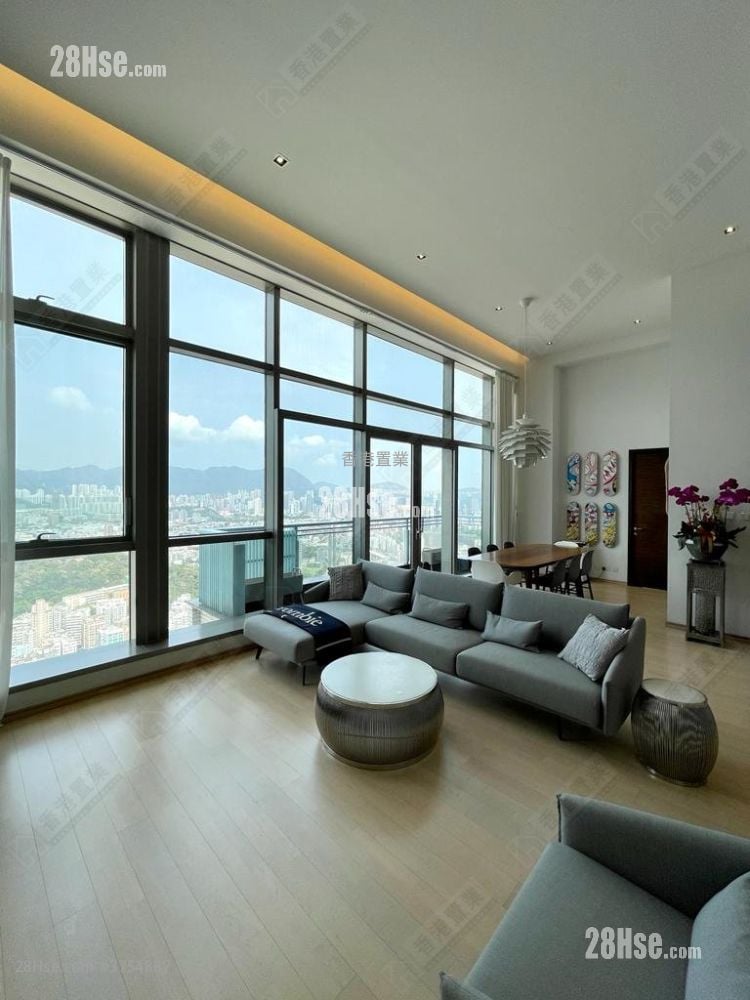 Shining Heights Sell 5+ Bedrooms , 5+ Bathrooms 2,358 ft²