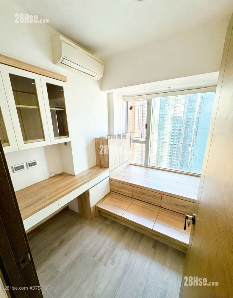 The Pacifica Sell 2 Bedrooms , 1 Bathroom 449 ft²