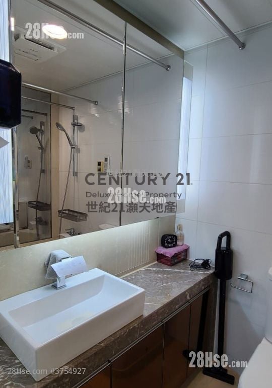 岚山 售盘 3 房 , 2 浴室 751 平方尺