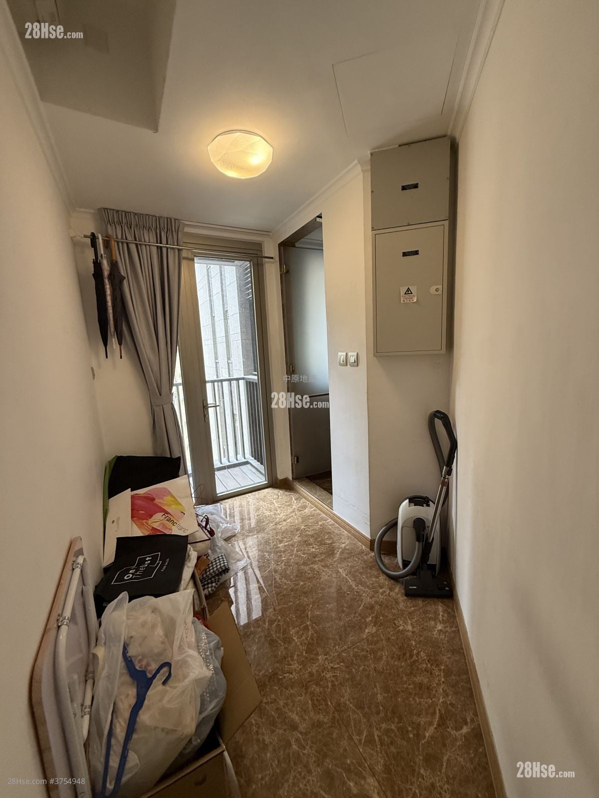 帝滙豪庭 售盘 3 房 1,179 平方尺