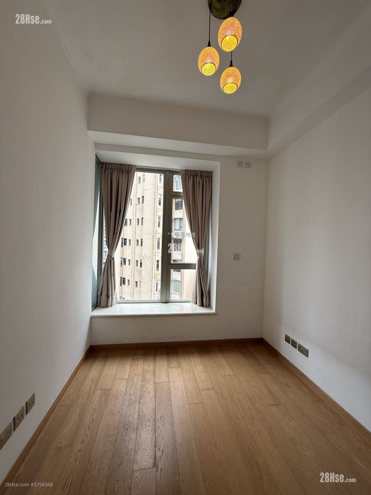 帝滙豪庭 售盘 3 房 1,179 平方尺