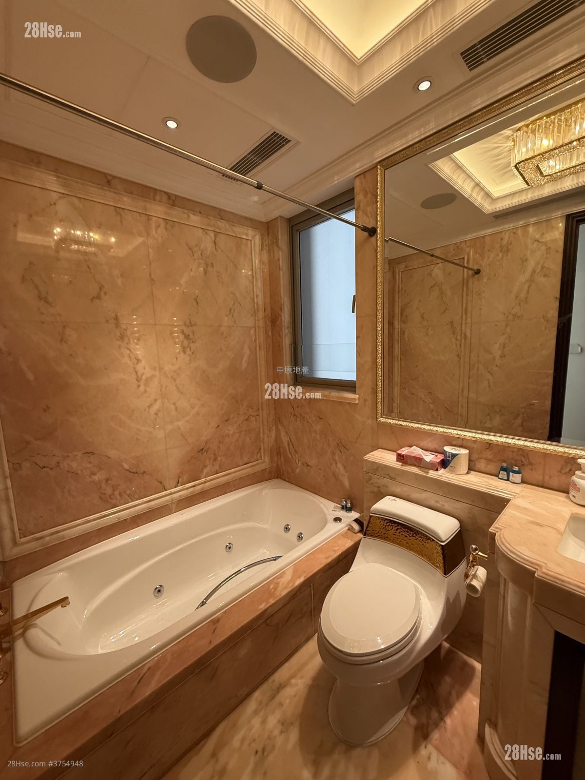 帝滙豪庭 售盘 3 房 1,179 平方尺