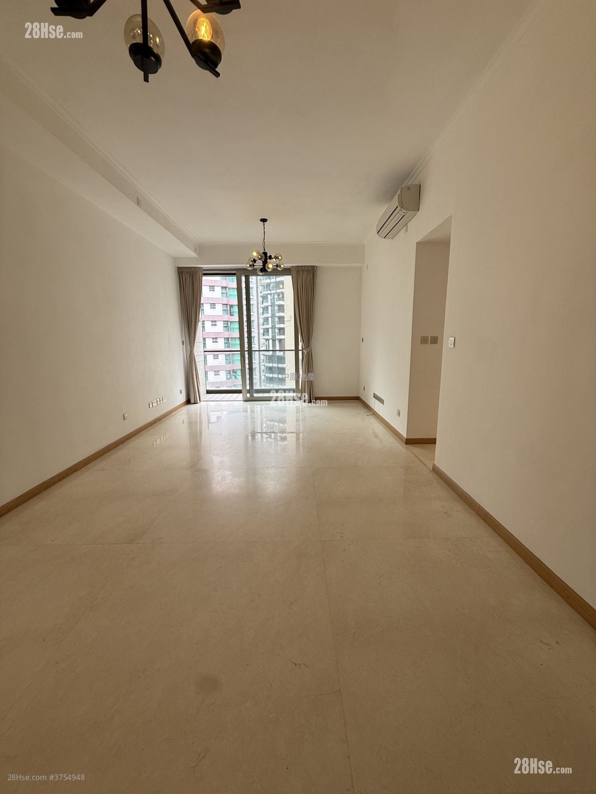 帝滙豪庭 售盘 3 房 1,179 平方尺