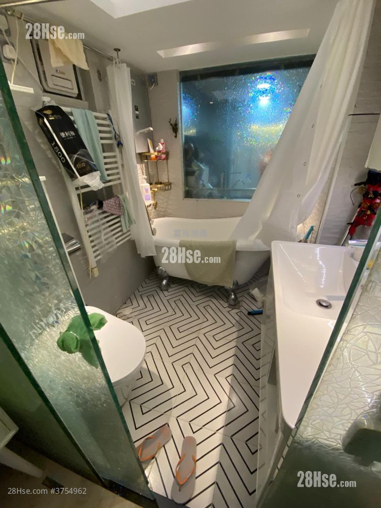 中源中心 租盤 336 平方呎