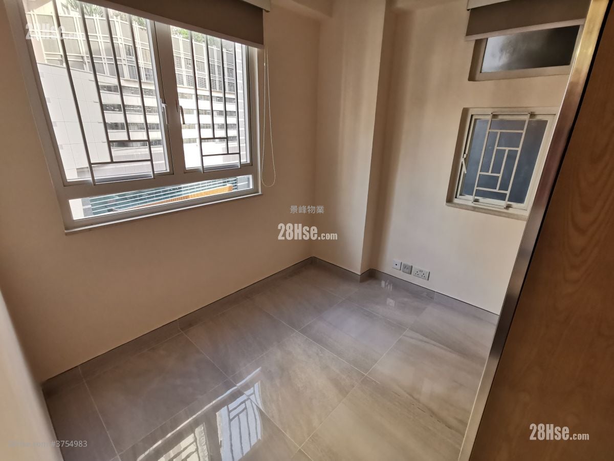 泽安阁 售盘 2 房 , 1 浴室 346 平方尺