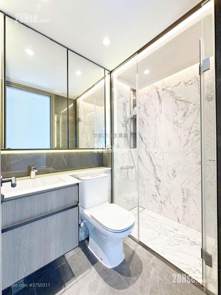 上源 租盤 4 房 , 2 浴室 829 平方呎