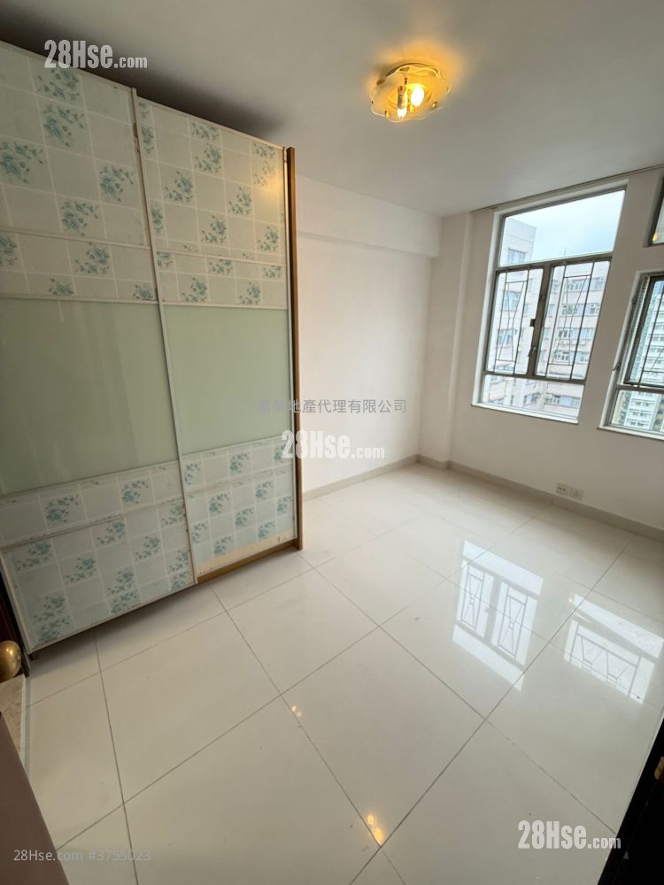 黃埔花園 租盤 4 房 , 2 浴室 777 平方呎